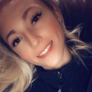 Meet your Posher, Toree